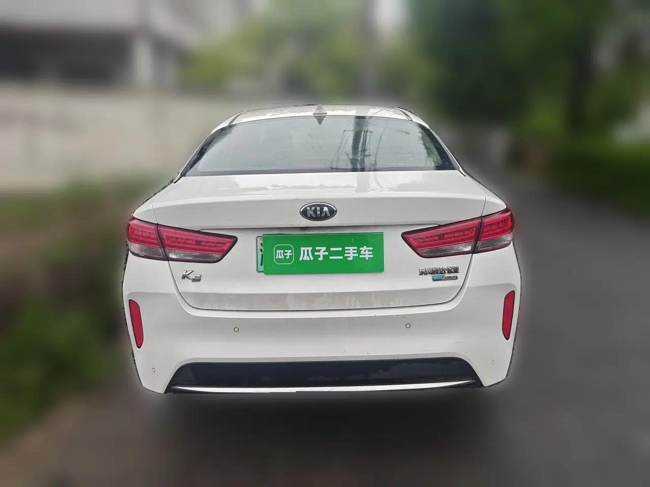 Kia K5 New Energy 2018 2.0L Smart Enjoyment Version — миниатюра 5