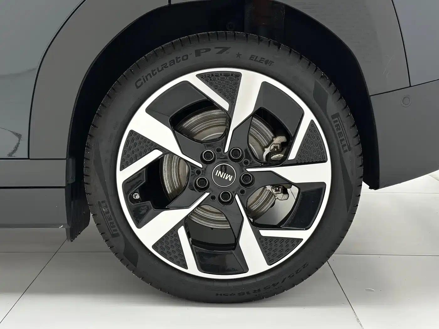 2024 Electric MINI Aceman E Classic — миниатюра 21