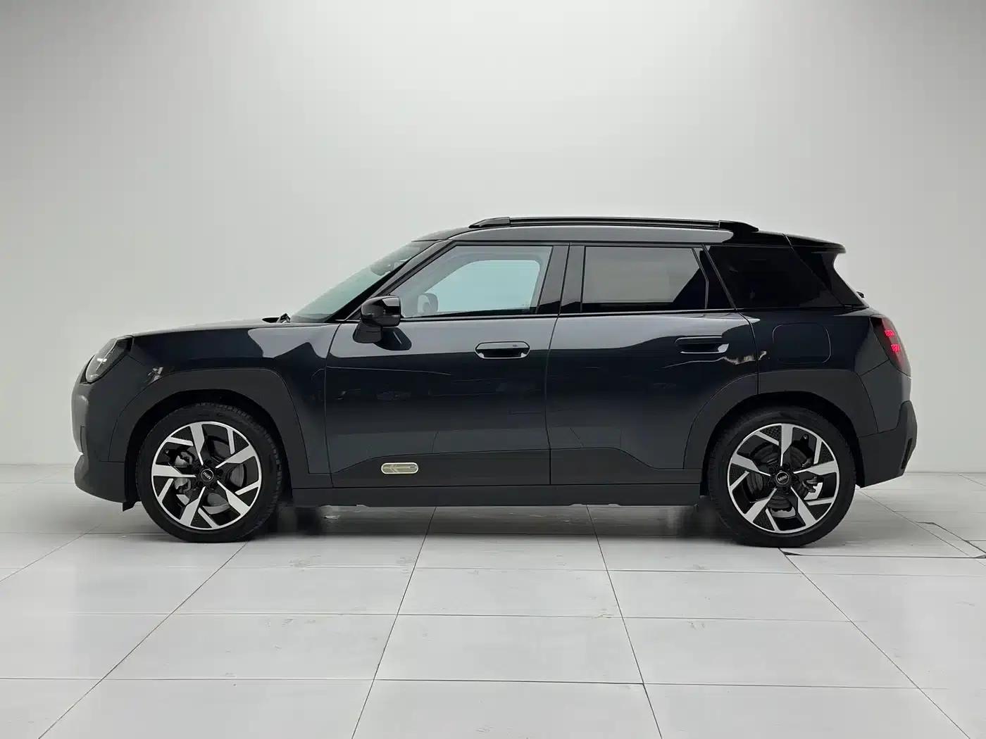 2024 Electric MINI Aceman E Classic — миниатюра 24