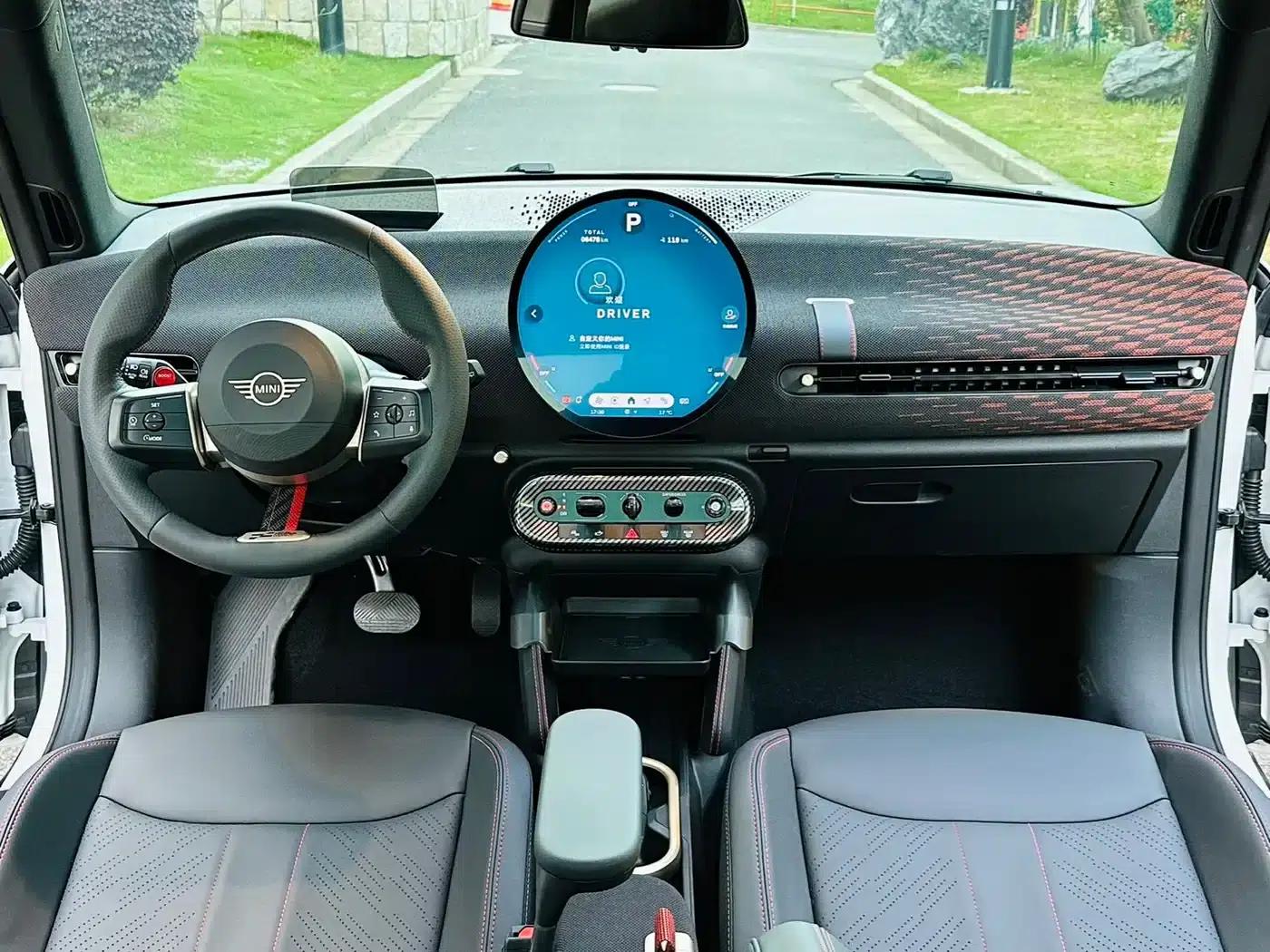 2025 JOHN COOPER WORKS Electric MINI JCW — миниатюра 16
