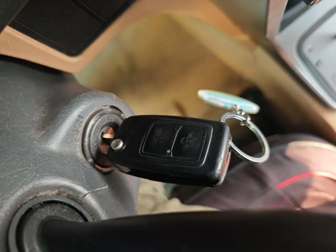 Chery Tiggo 2012 Elite Edition 1.6L CVT Comfort DVVT Model — миниатюра 9
