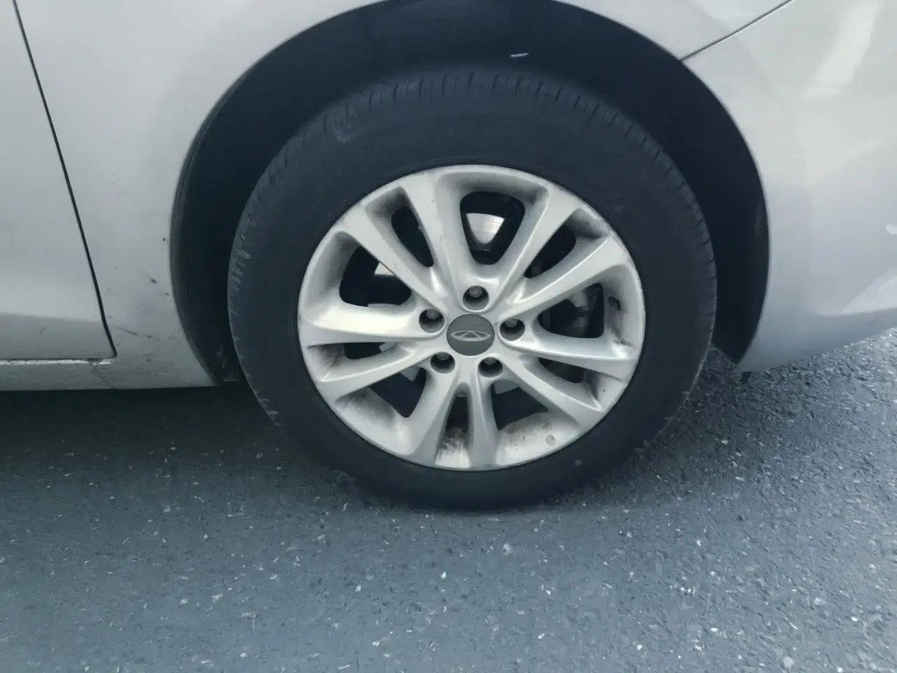 Chery Arrizo 7 2013 1.6L Manual Zhi Ling Edition — миниатюра 8