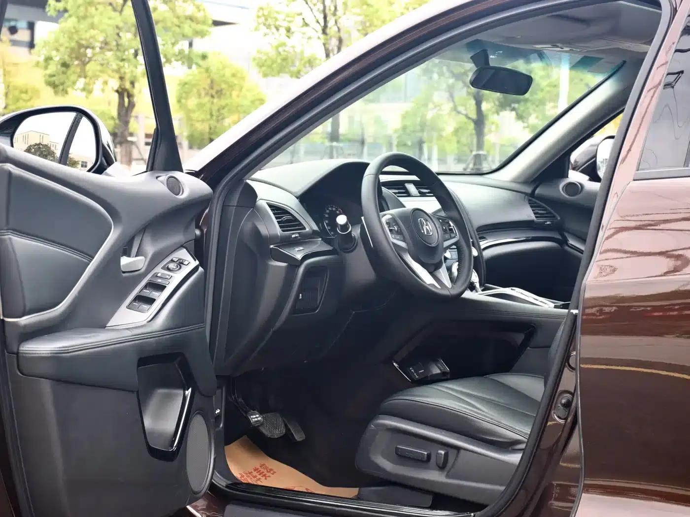 Acura CDX 2016 1.5T 2WD Enjoy Edition — миниатюра 4