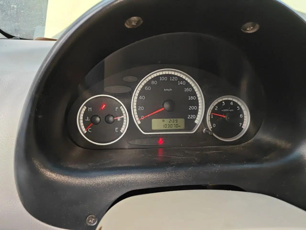 Chery QQ3 2012 0.8L Manual Summer Limited Edition — миниатюра 12