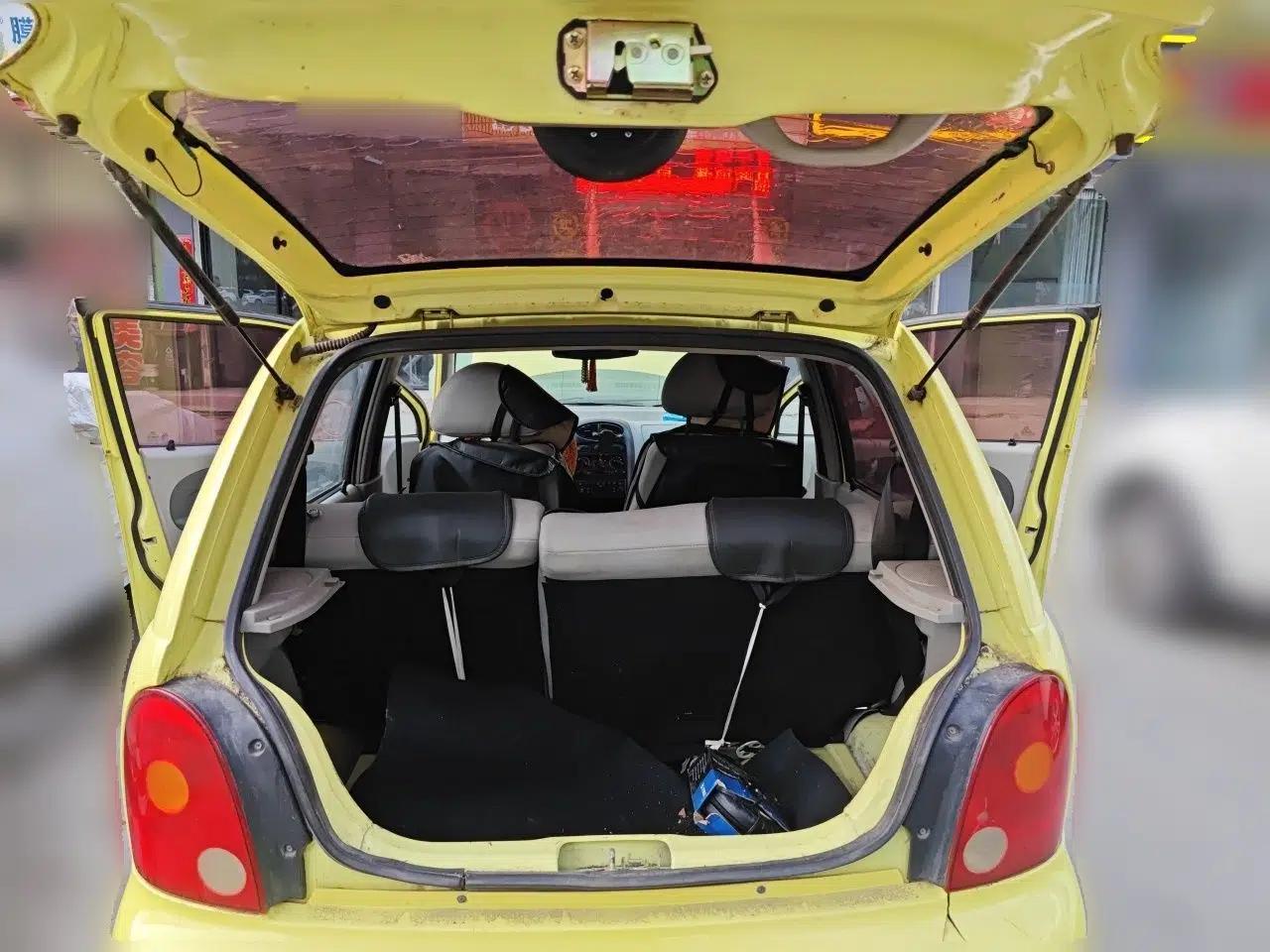 Chery QQ3 2012 0.8L Manual Summer Limited Edition — миниатюра 20