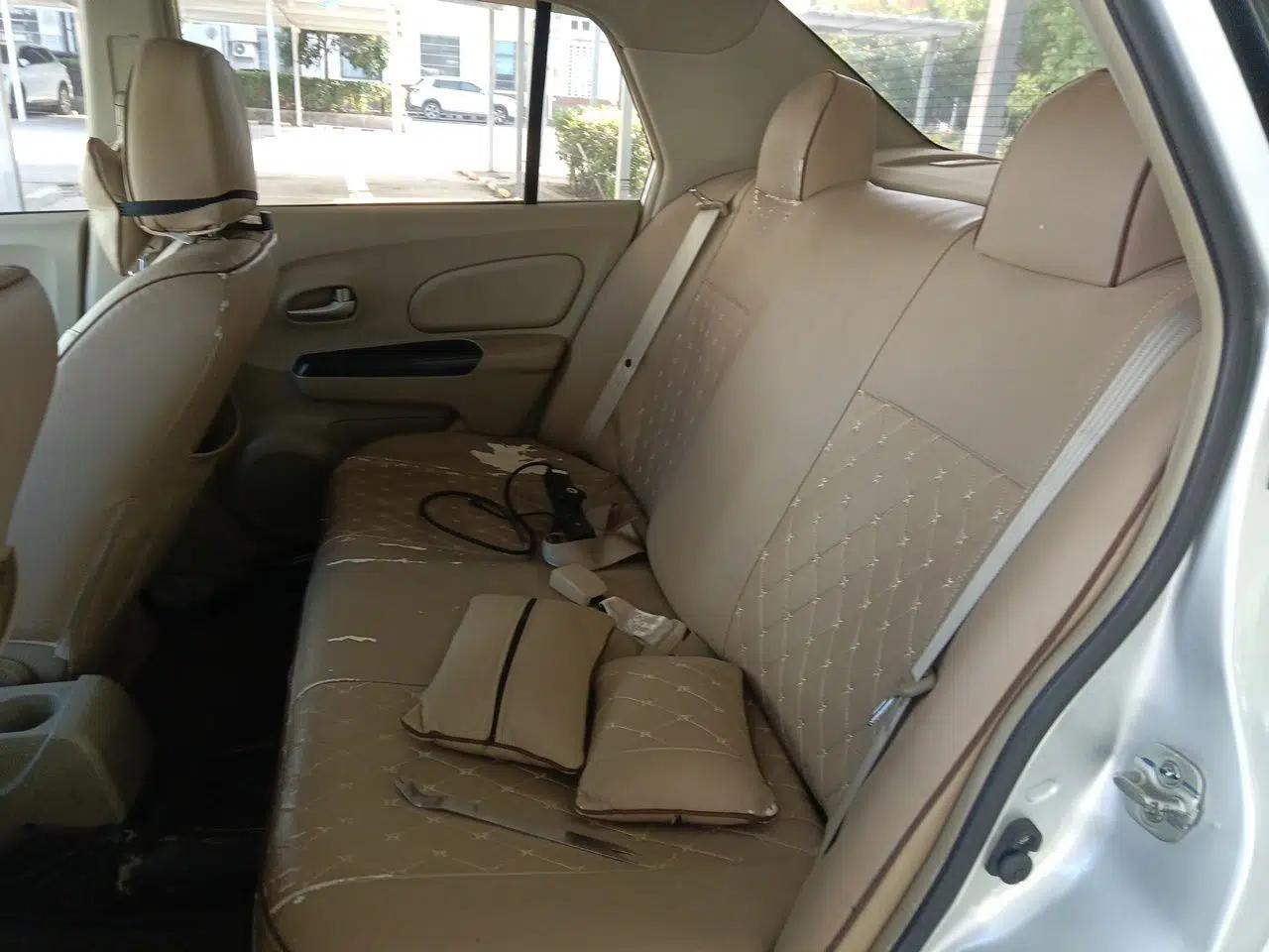 Venucia D50 2013 1.6L Manual Fashion Edition — миниатюра 18