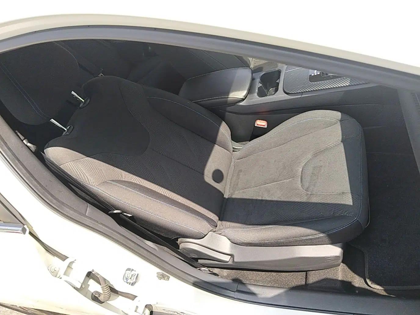 Venucia D60EV 2023 PLUS Comfort Edition CI Model — миниатюра 23