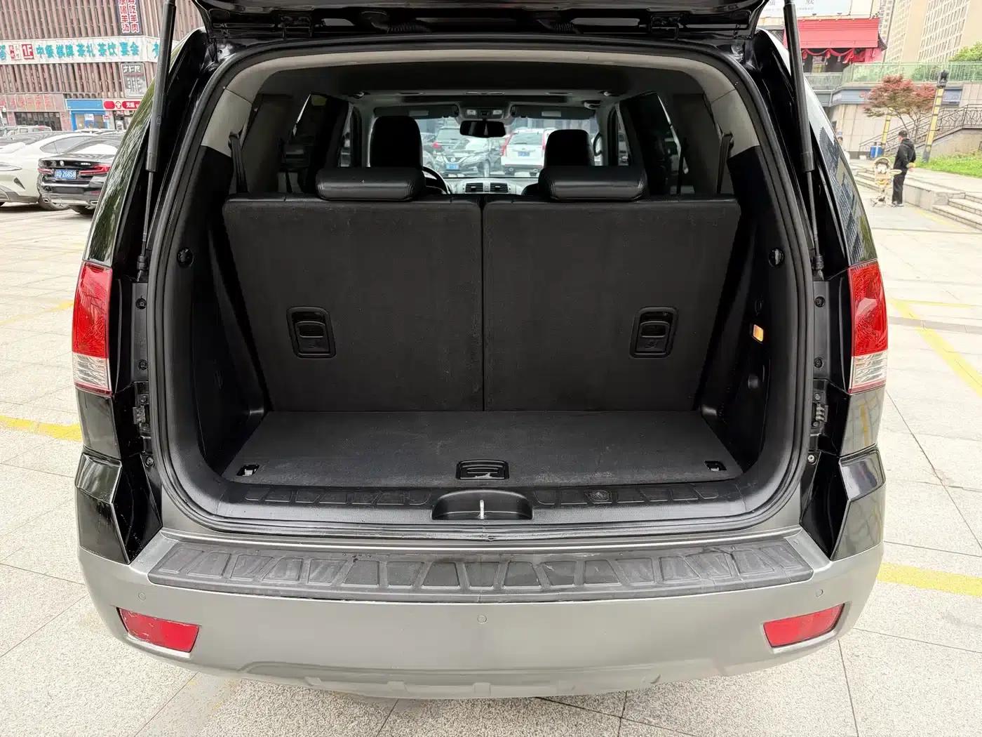 2015 Borrego 3.8L Luxury Edition (National IV Emission Standard) — миниатюра 13