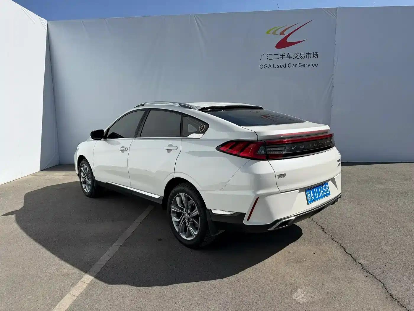 Venucia T90 2020 2.0L CVT Enjoy Edition — миниатюра 8
