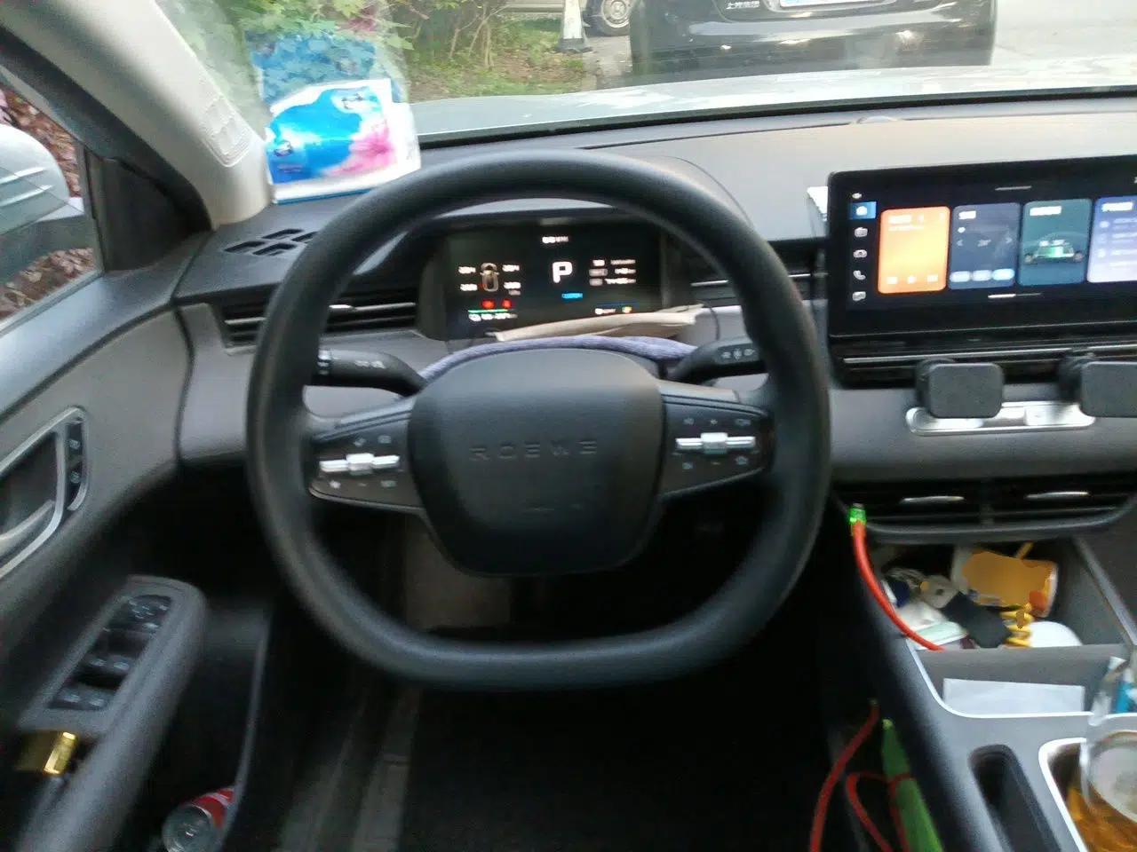Roewe D6 2025 450 km Premium Edition — миниатюра 11
