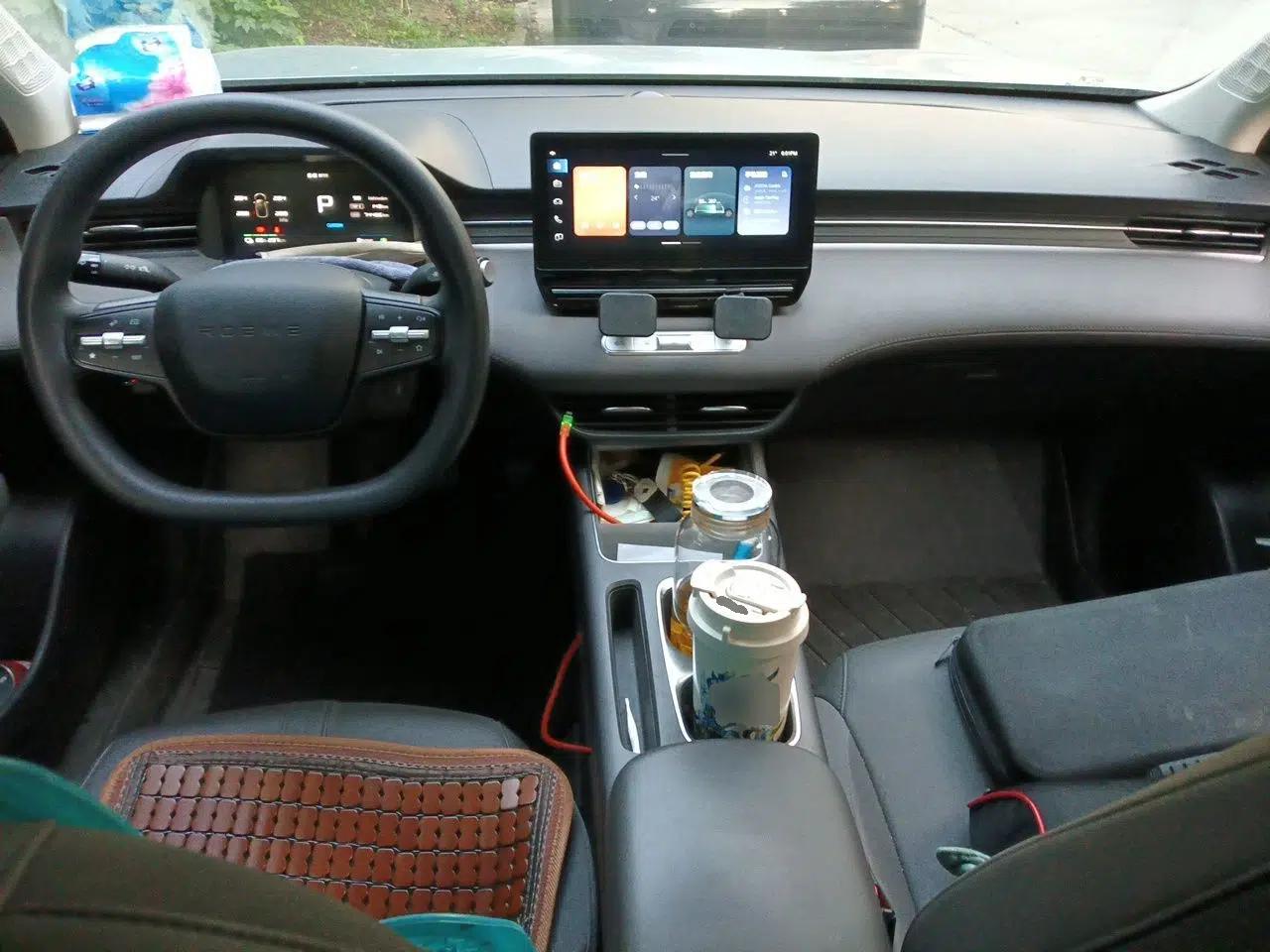 Roewe D6 2025 450 km Premium Edition — миниатюра 10
