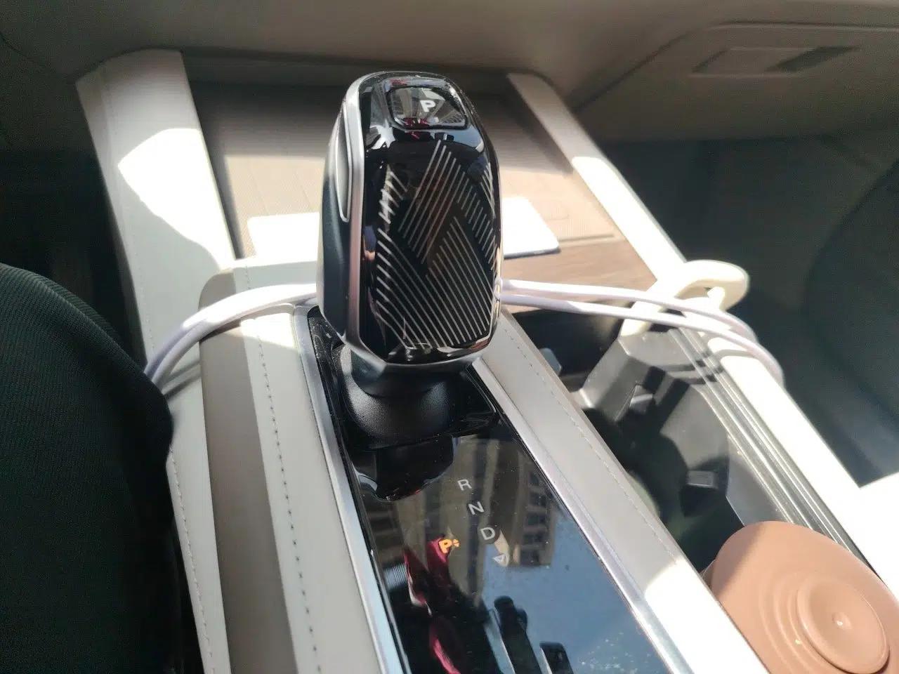 Roewe RX9 2023 2.0T Two-Wheel Drive Enjoyment Version — миниатюра 15