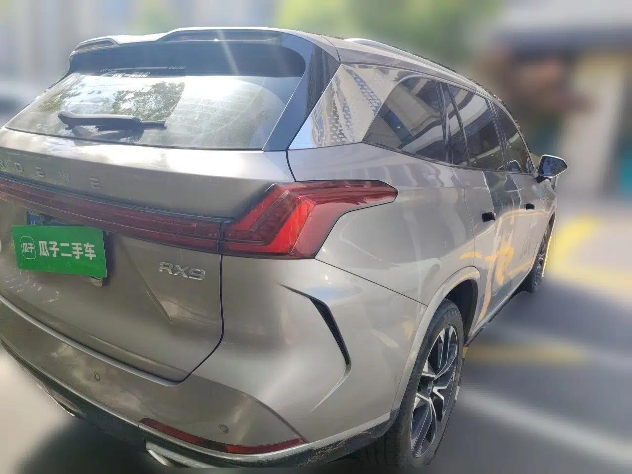 Roewe RX9 2023 2.0T Two-Wheel Drive Enjoyment Version — миниатюра 6