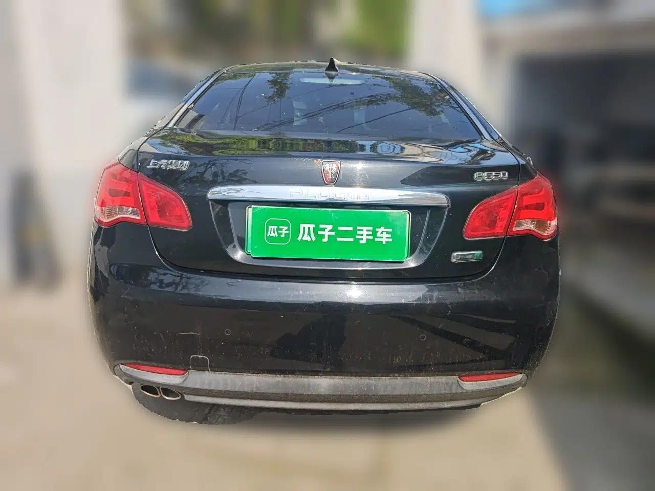 Roewe e550 2016 Deluxe Edition — миниатюра 5
