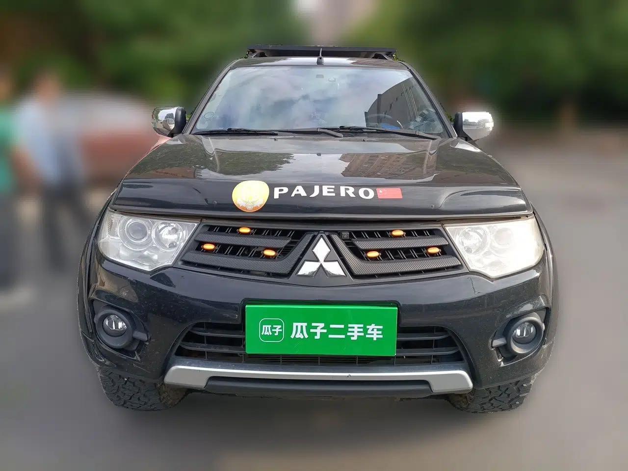 Mitsubishi Pajero Sport 2013 3.0L Automatic 4x4 Executive Edition — миниатюра 2