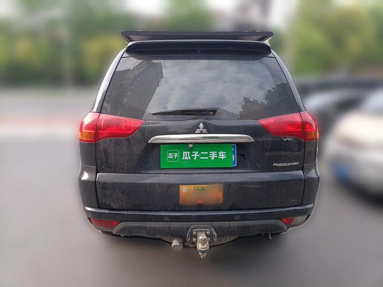Mitsubishi Pajero Sport 2013 3.0L Automatic 4x4 Executive Edition — миниатюра 5