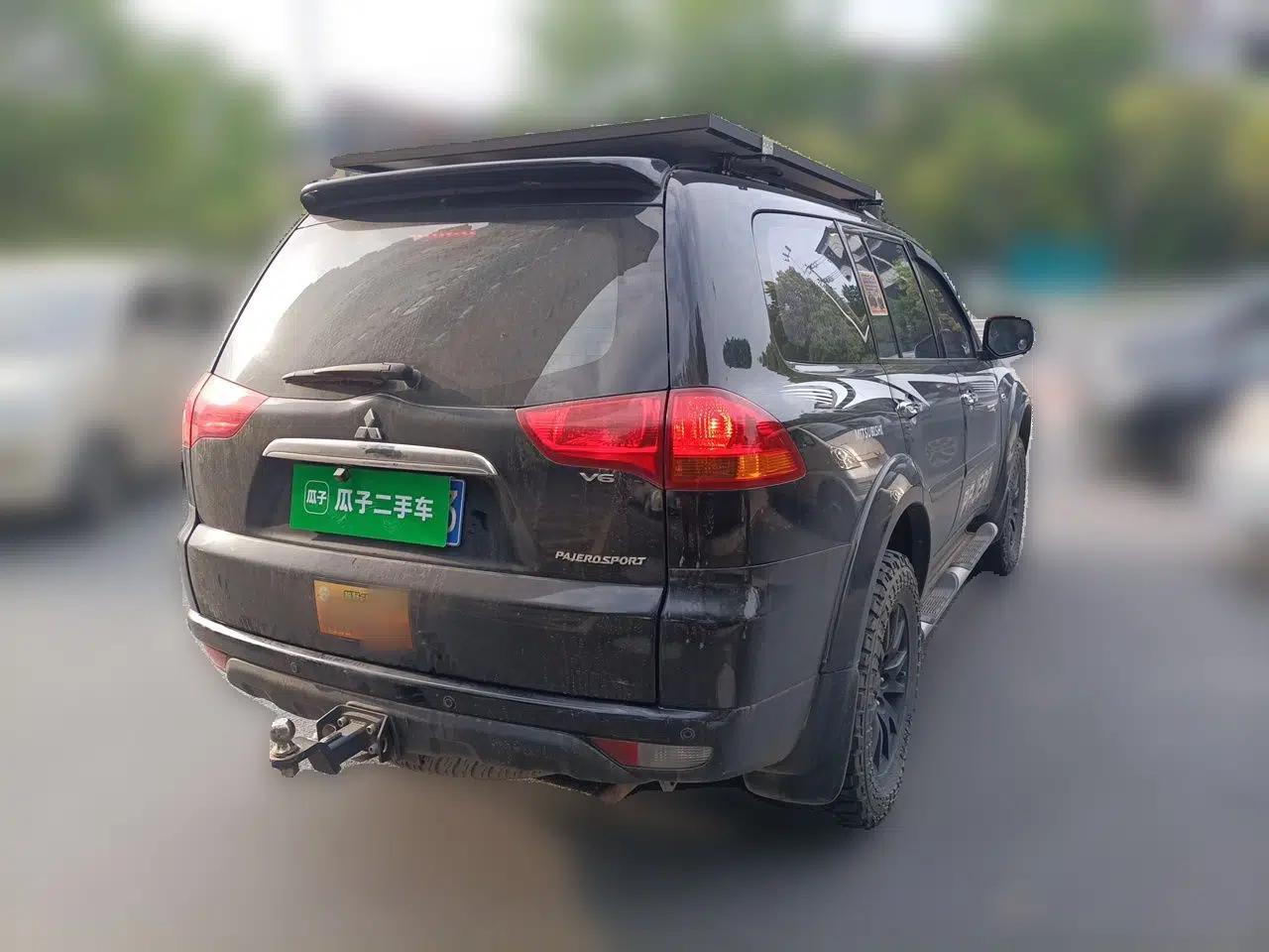 Mitsubishi Pajero Sport 2013 3.0L Automatic 4x4 Executive Edition — миниатюра 6