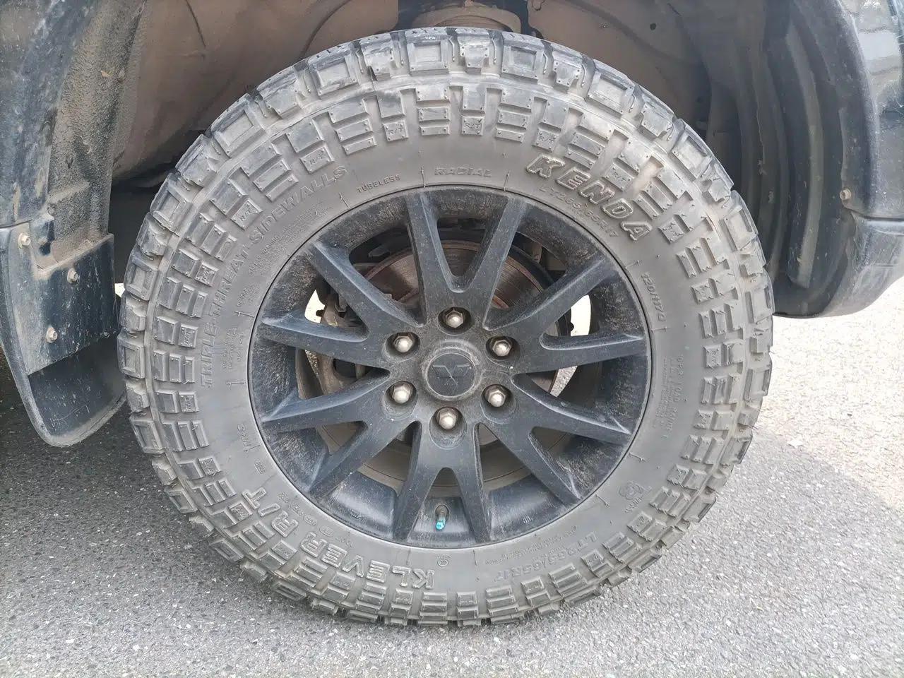 Mitsubishi Pajero Sport 2013 3.0L Automatic 4x4 Executive Edition — миниатюра 8