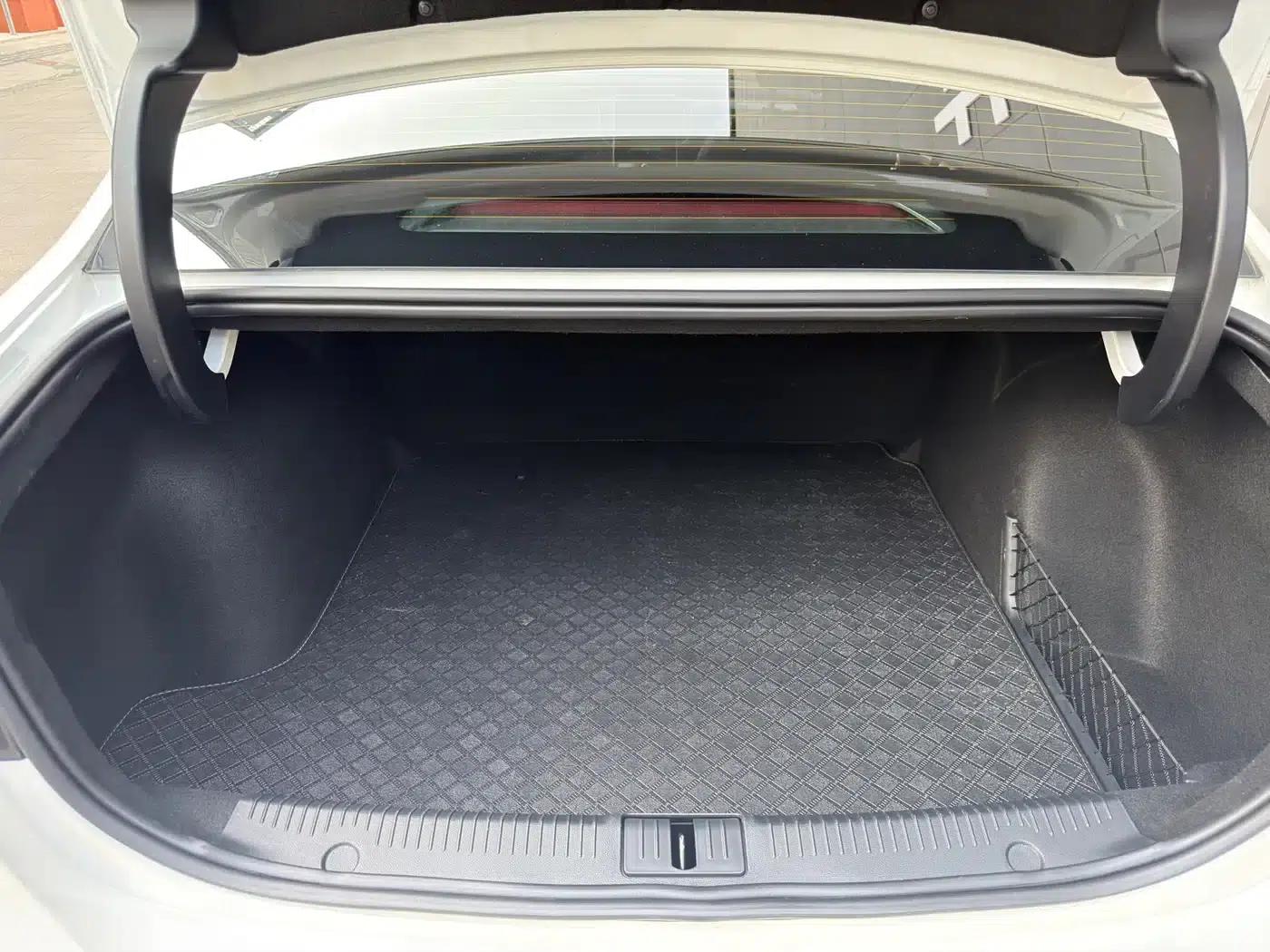 Feifan ER6 2021 New Dynamic Edition 520km Smart Leading Edition — миниатюра 29