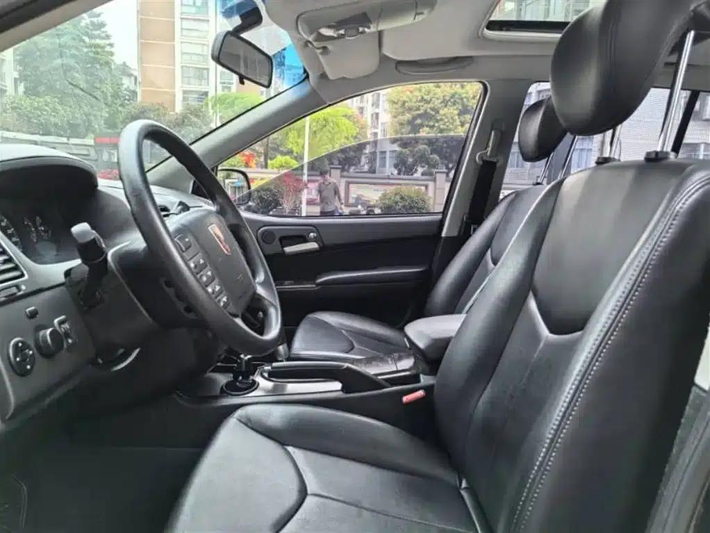 Roewe W5 2014 1.8T 2WD Automatic Shengyu Special Edition — миниатюра 8