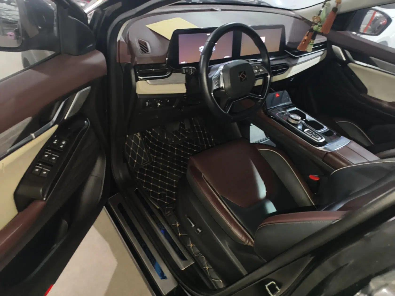SOL QX 2021 300T DCT Deluxe Smart Connectivity Version — миниатюра 19