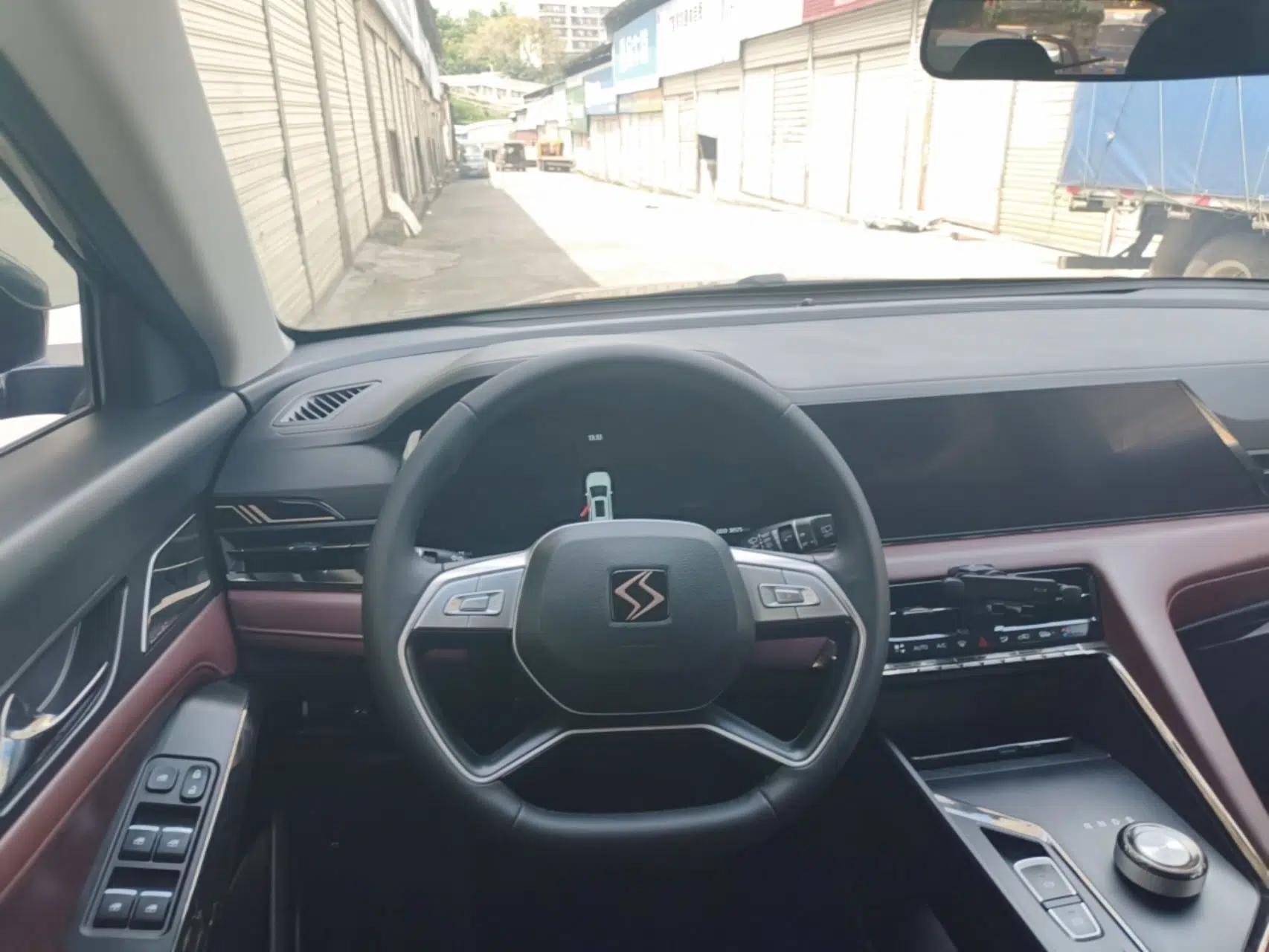 SOL X8 PLUS 2023 1.5 TGDI DCT Smart Edition 7-Seater — миниатюра 14