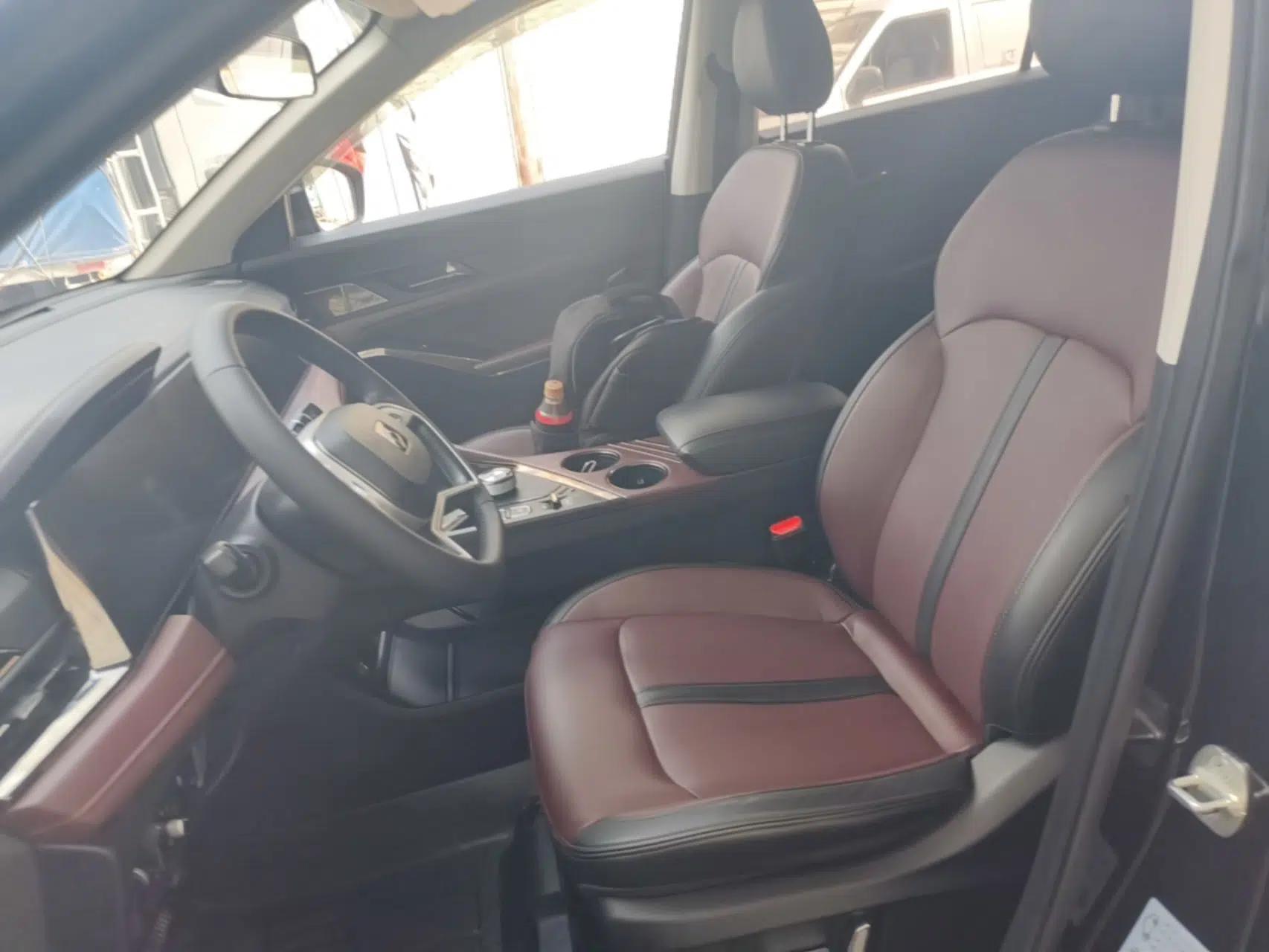 SOL X8 PLUS 2023 1.5 TGDI DCT Smart Edition 7-Seater — миниатюра 18
