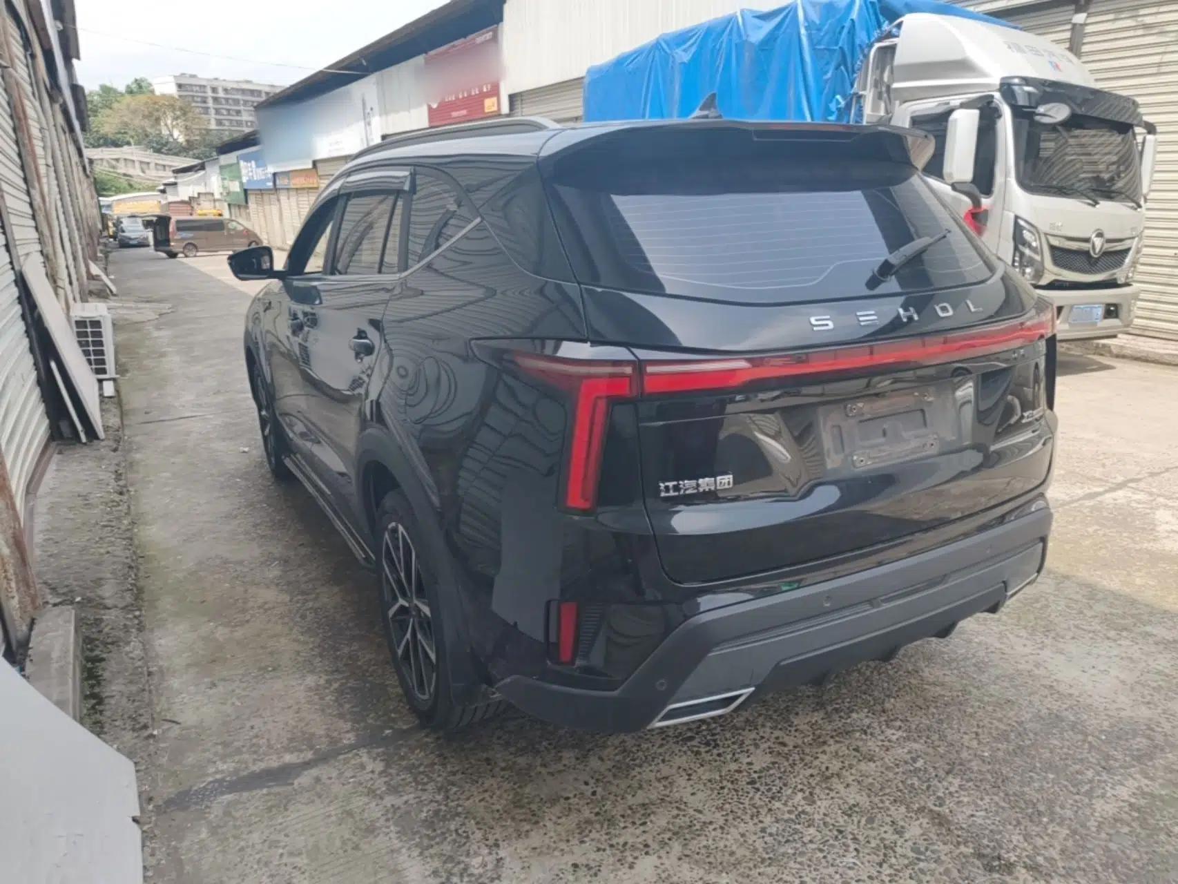 SOL X8 PLUS 2023 1.5 TGDI DCT Smart Edition 7-Seater — миниатюра 4