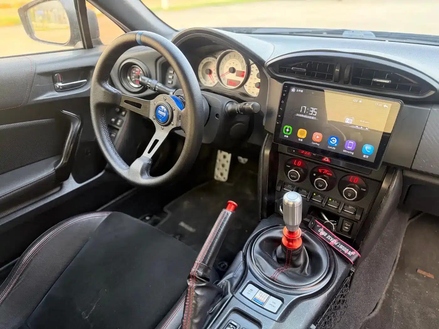 Subaru BRZ 2015 2.0i Manual — миниатюра 13