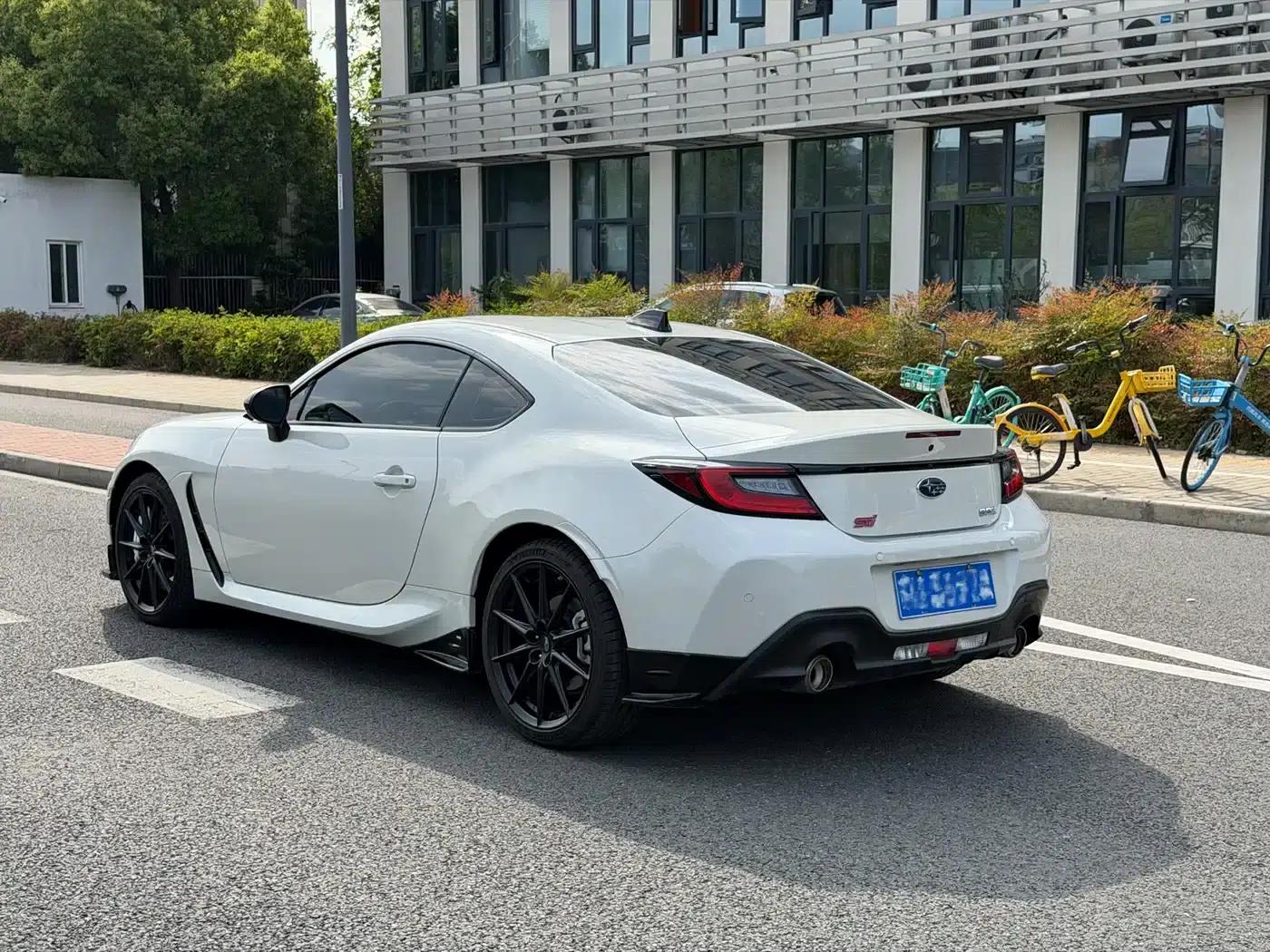 2025 Subaru BRZ 2.4L Manual EyeSight STI Sport — миниатюра 2