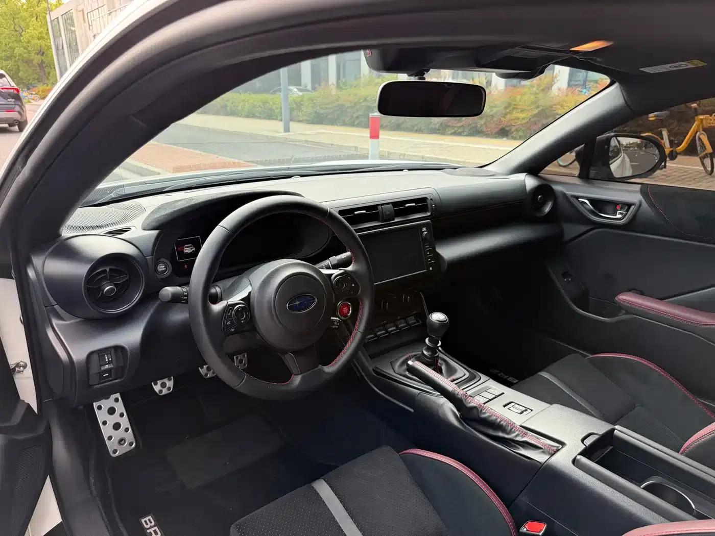 2025 Subaru BRZ 2.4L Manual EyeSight STI Sport — миниатюра 6