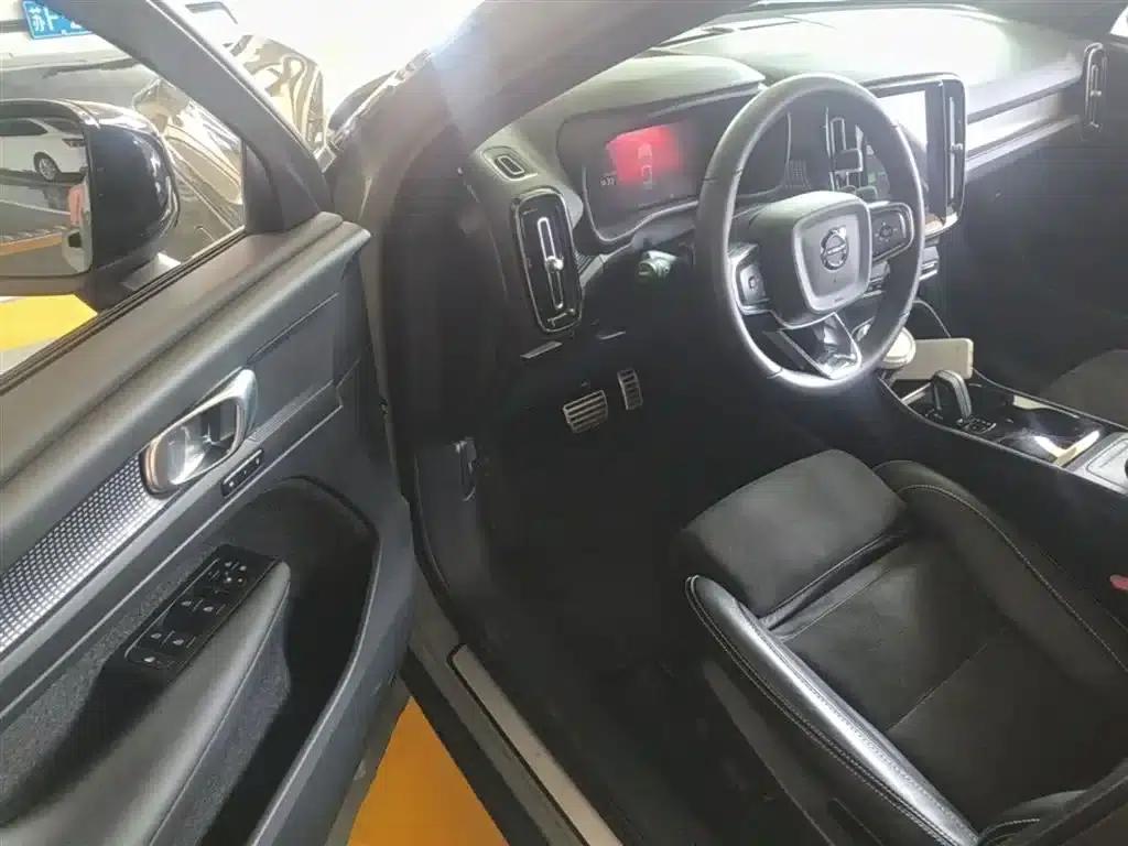 Volvo XC40 PHEV 2022 Long Range Edition — миниатюра 16
