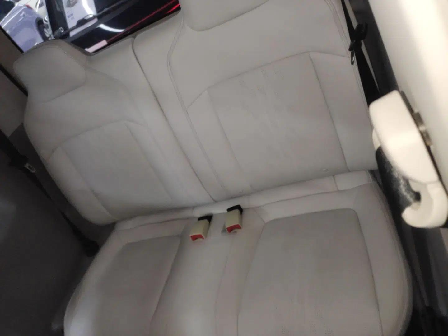 Wuling Air ev 2023 - Four Seats - Advanced Edition — миниатюра 20