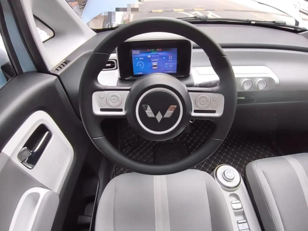 Wuling Air ev 2023 - Four Seats - Standard Edition — миниатюра 14