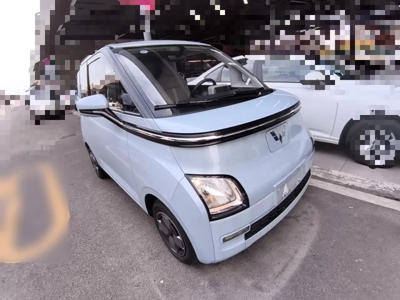 Wuling Air ev 2023 - Four Seats - Standard Edition — миниатюра 3