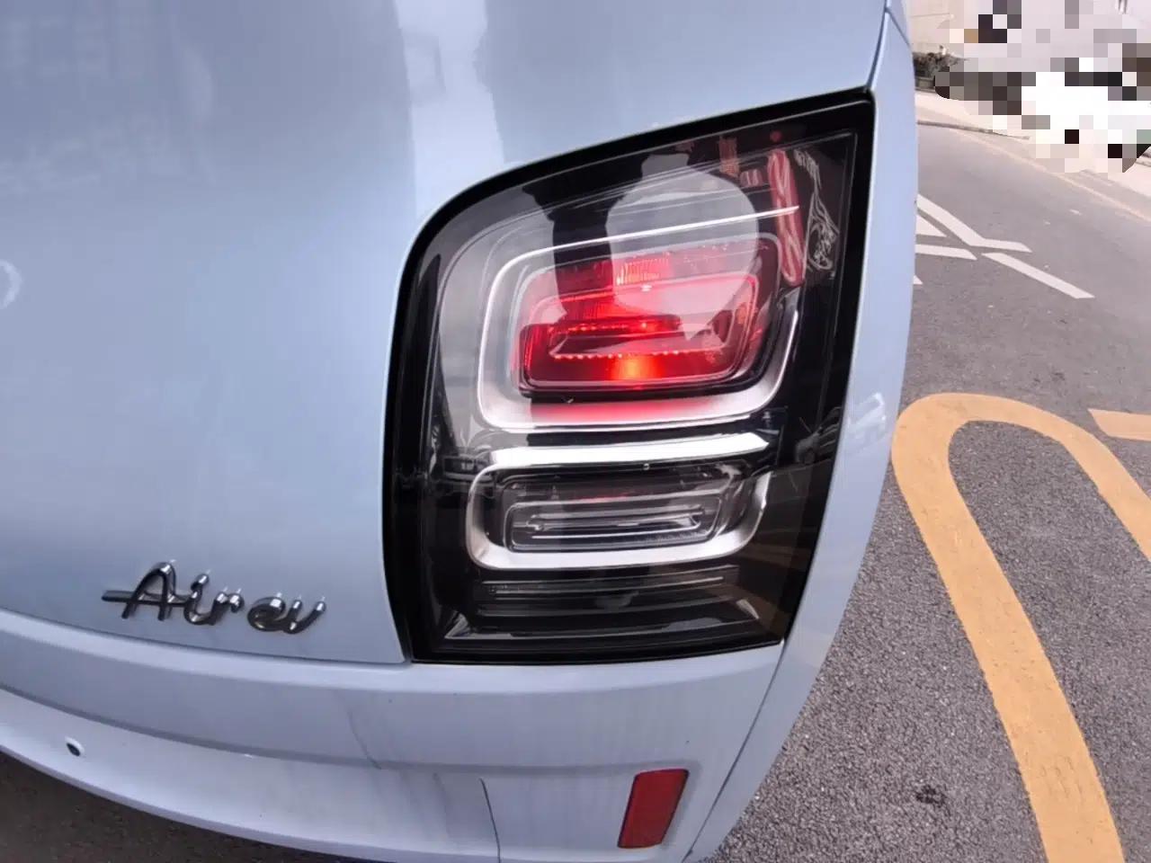 Wuling Air ev 2023 - Four Seats - Standard Edition — миниатюра 7