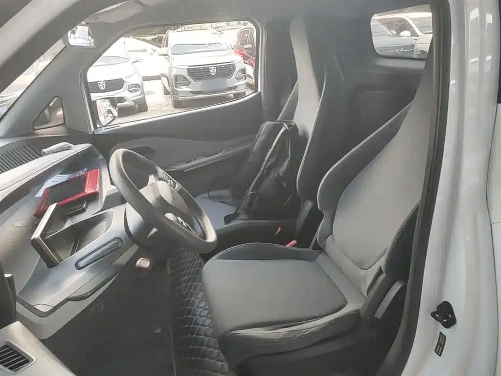 Wuling NanoEV 2021 Fun Edition — миниатюра 17