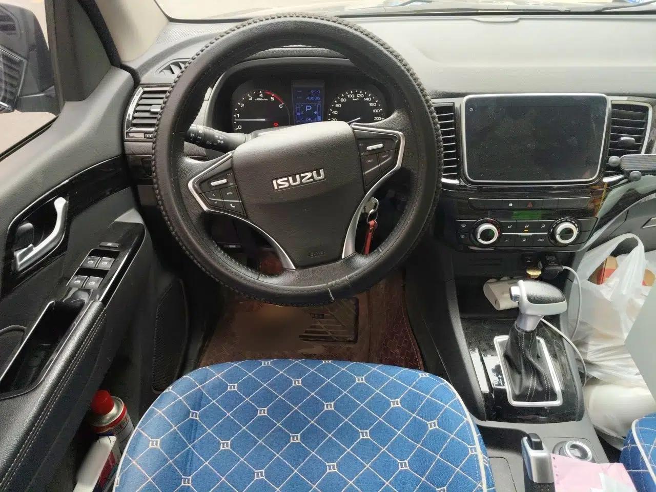 Isuzu D-MAX 2019 3.0T Four-Wheel Drive Automatic Elite Version 4JJ1-TC HI — миниатюра 11