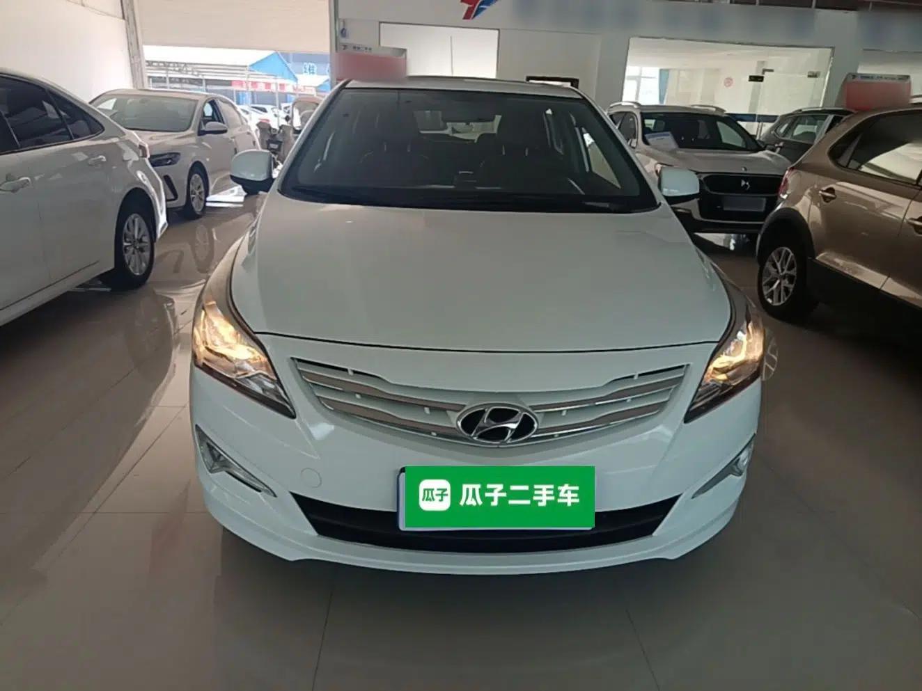 Hyundai Verna Ray 2014 1.4L Automatic GLX — миниатюра 2