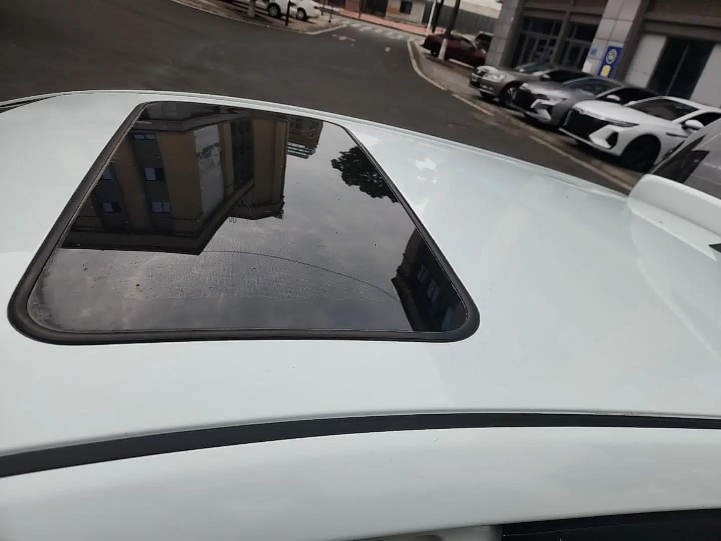 Hyundai Verna Ray 2014 1.4L Manual GLX — миниатюра 11