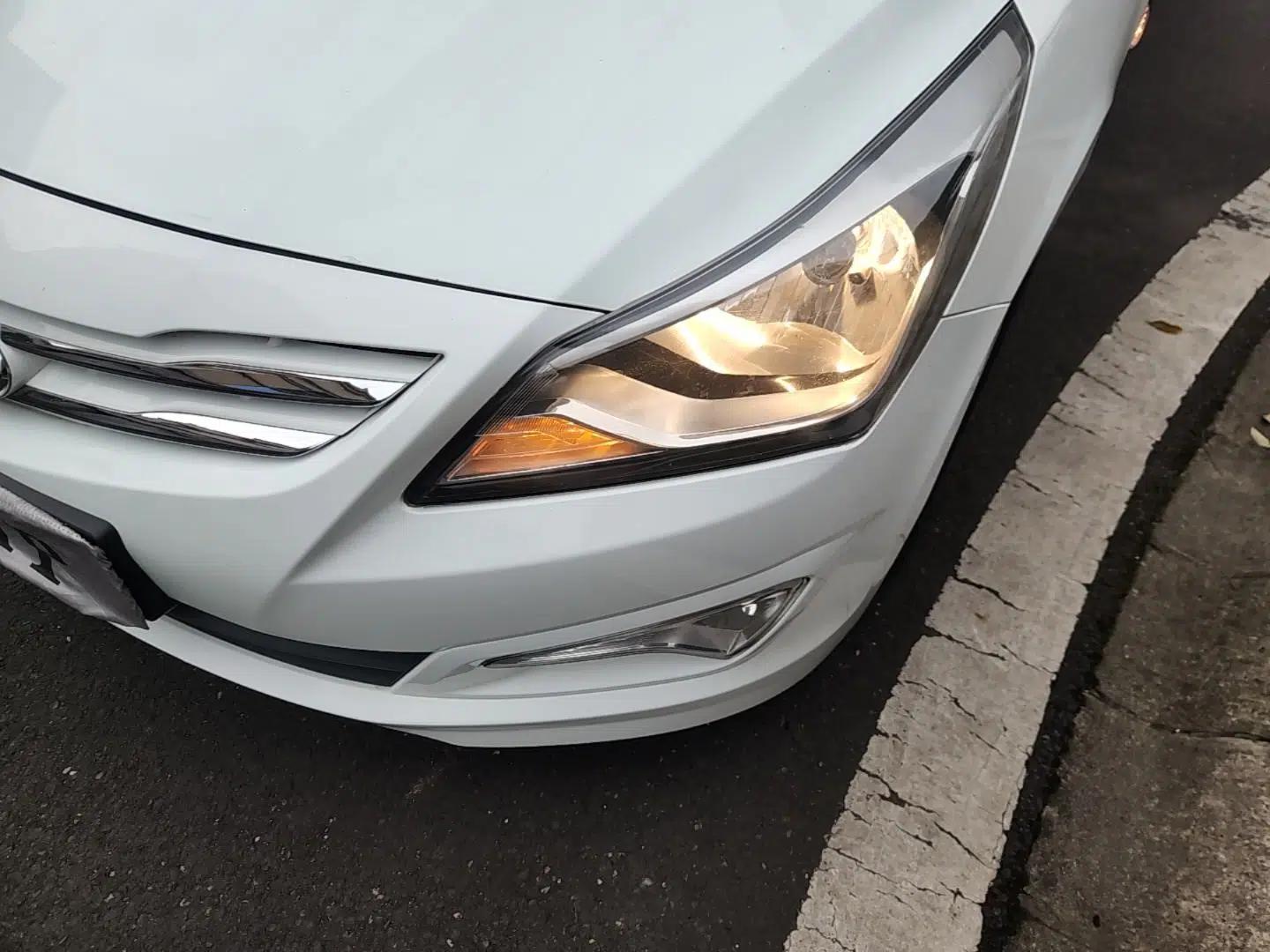 Hyundai Verna Ray 2014 1.4L Manual GLX — миниатюра 9