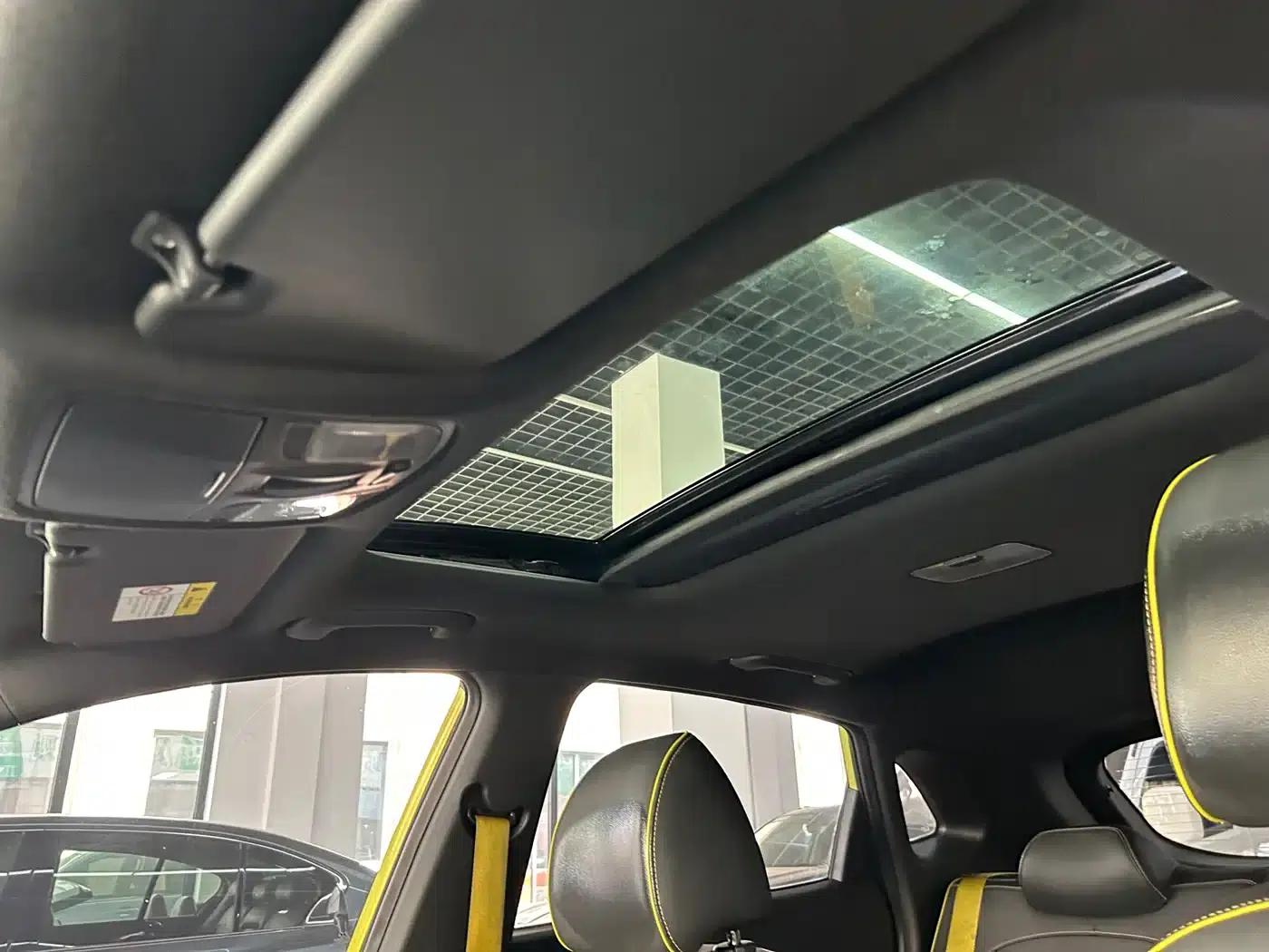 ENCINO 2018 1.6T Dual-Clutch Sport Edition (National V Emission Standard) — миниатюра 16