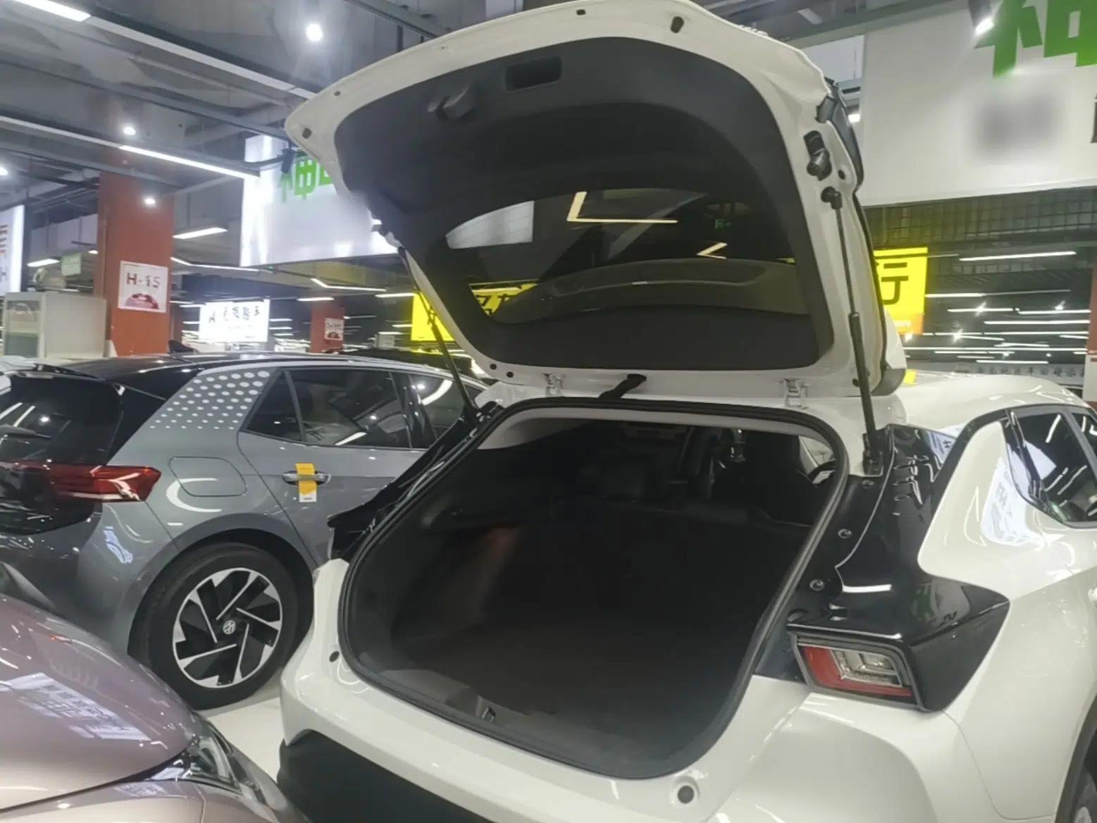 Chevrolet Menlo 2022 Star Enjoyment Edition Plus — миниатюра 22