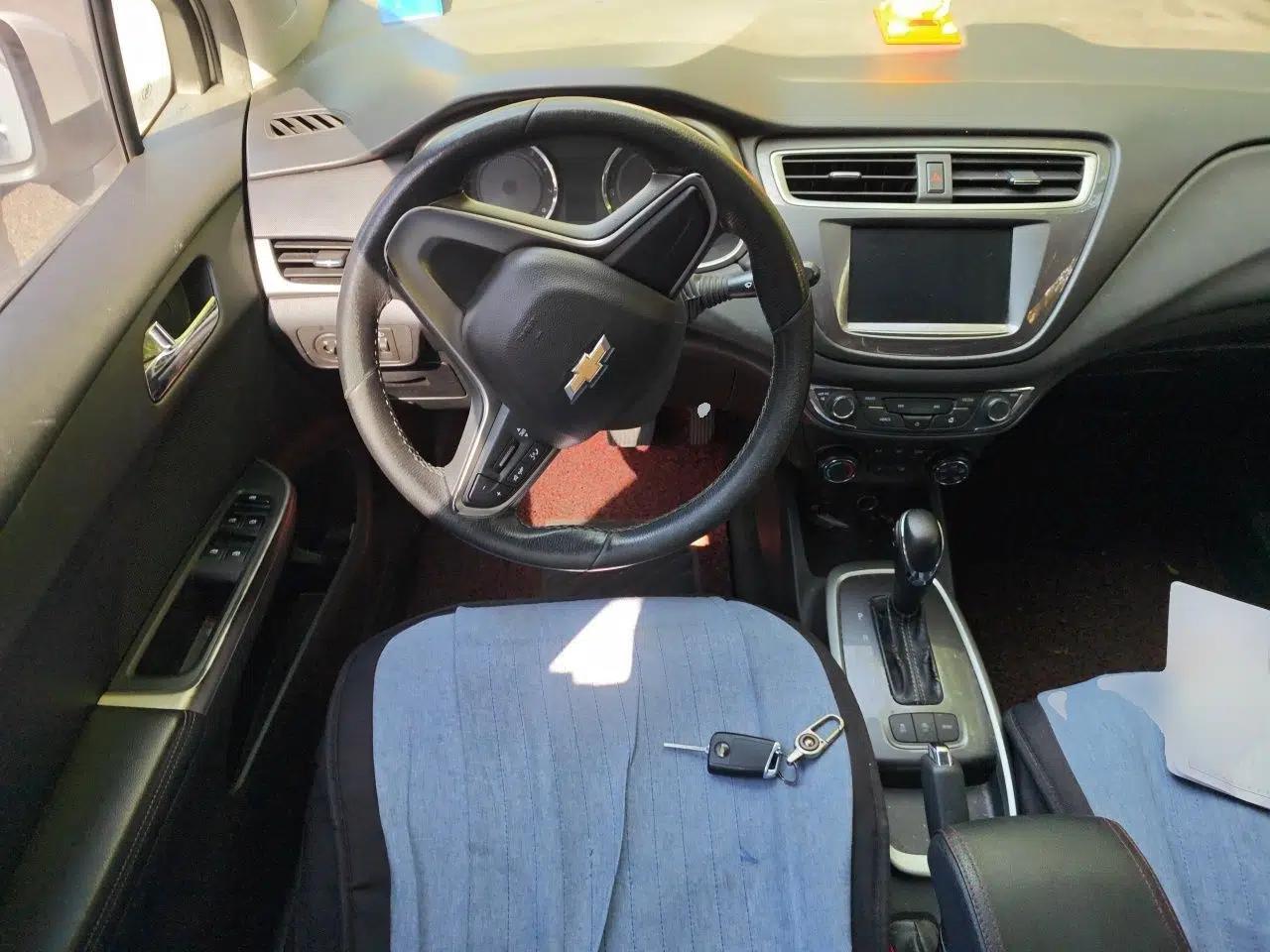 Chevrolet Lova RV 2016 1.5L Automatic FunDrive Edition — миниатюра 11