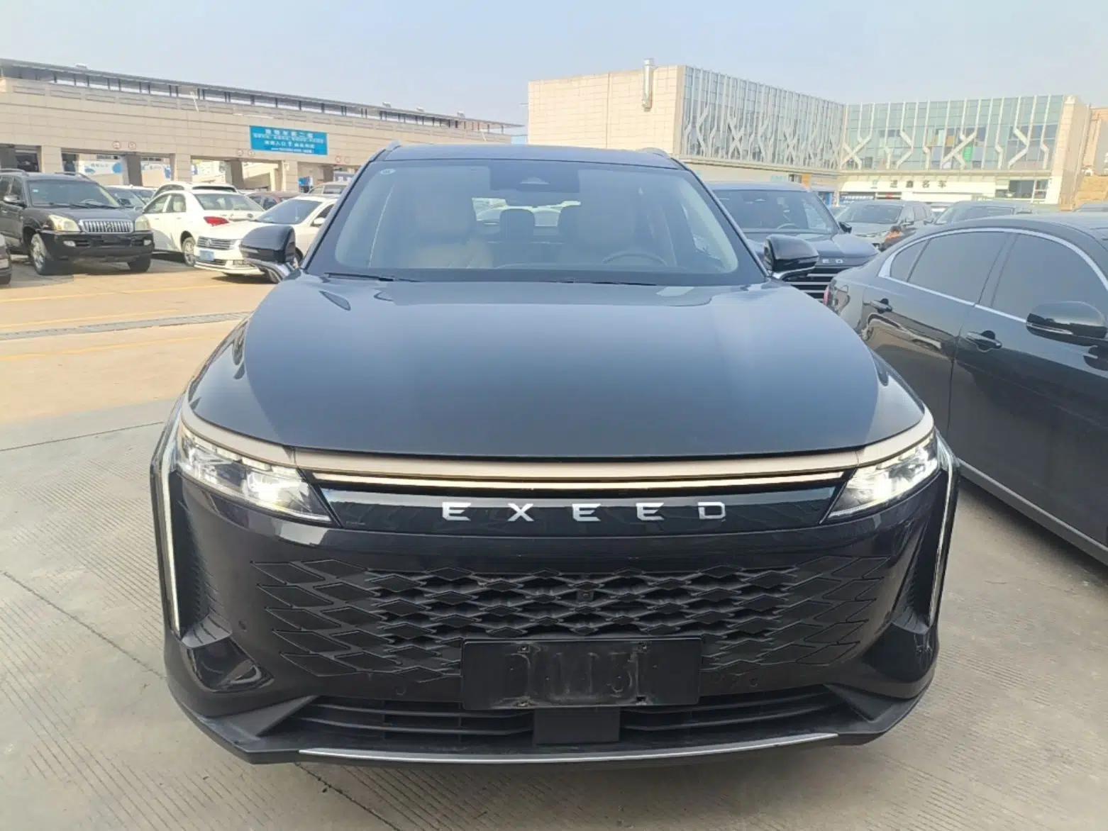 EXEED Stellar 2023 400T Two-Wheel Drive Luxury Edition — миниатюра 2