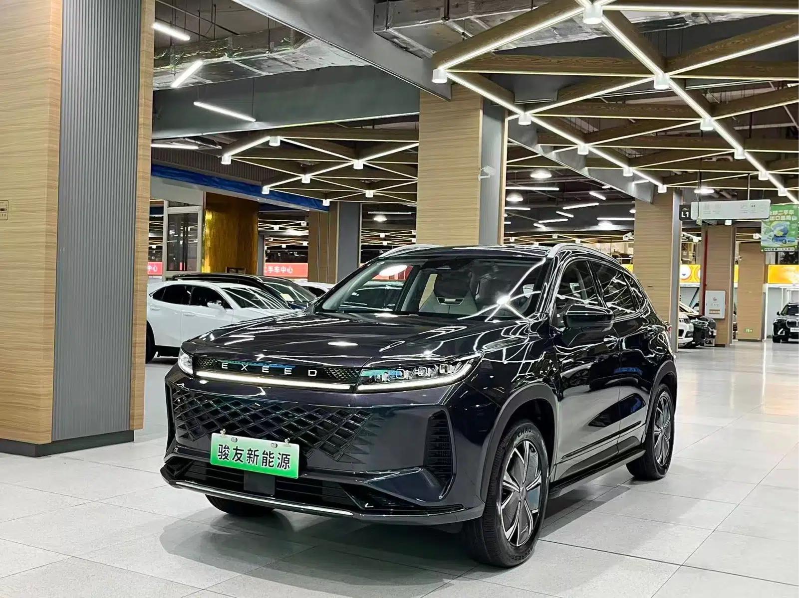Exeed C-DM 2024 Model C-DM 1.5TCI 105KM Luxury Edition — миниатюра 1