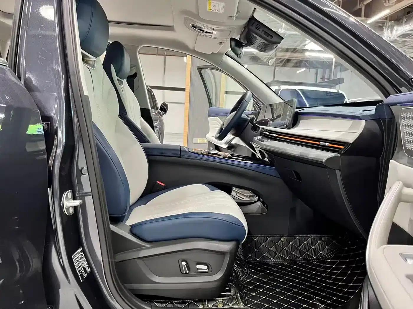 Exeed C-DM 2024 Model C-DM 1.5TCI 105KM Luxury Edition — миниатюра 12