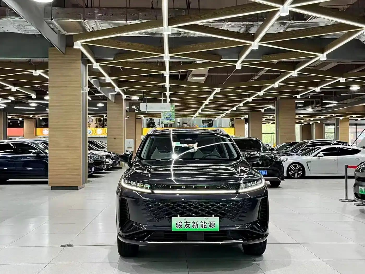 Exeed C-DM 2024 Model C-DM 1.5TCI 105KM Luxury Edition — миниатюра 3