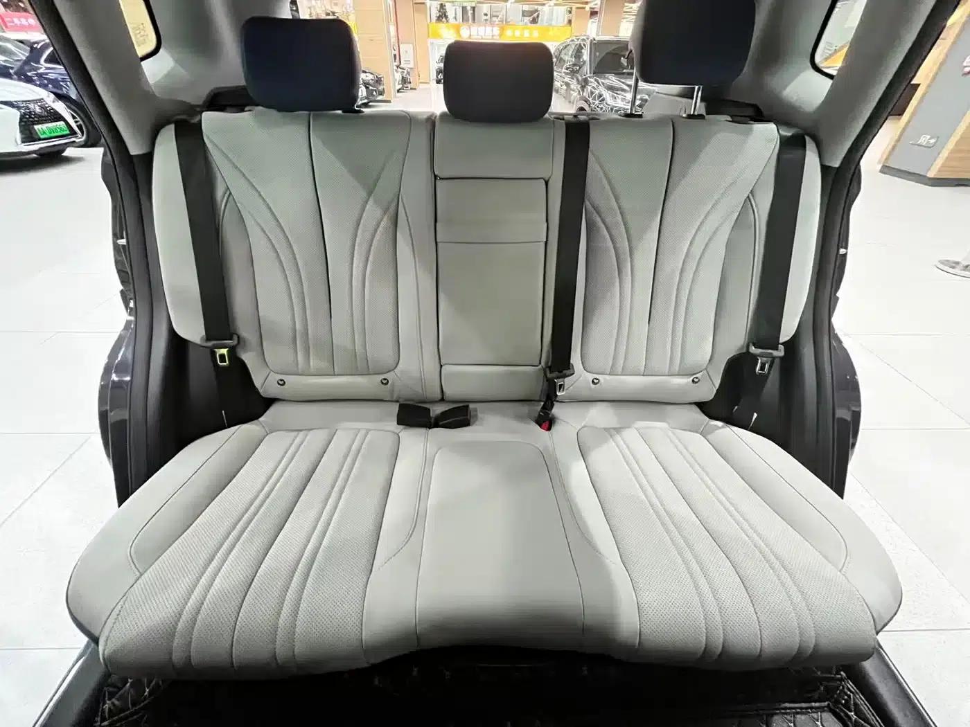 Exeed C-DM 2024 Model C-DM 1.5TCI 105KM Luxury Edition — миниатюра 26