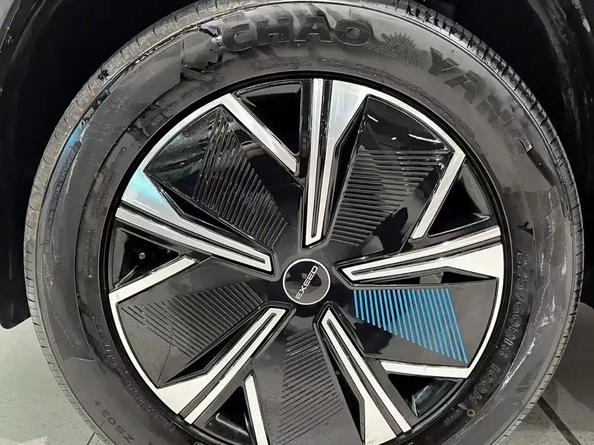 Exeed C-DM 2024 Model C-DM 1.5TCI 105KM Luxury Edition — миниатюра 29